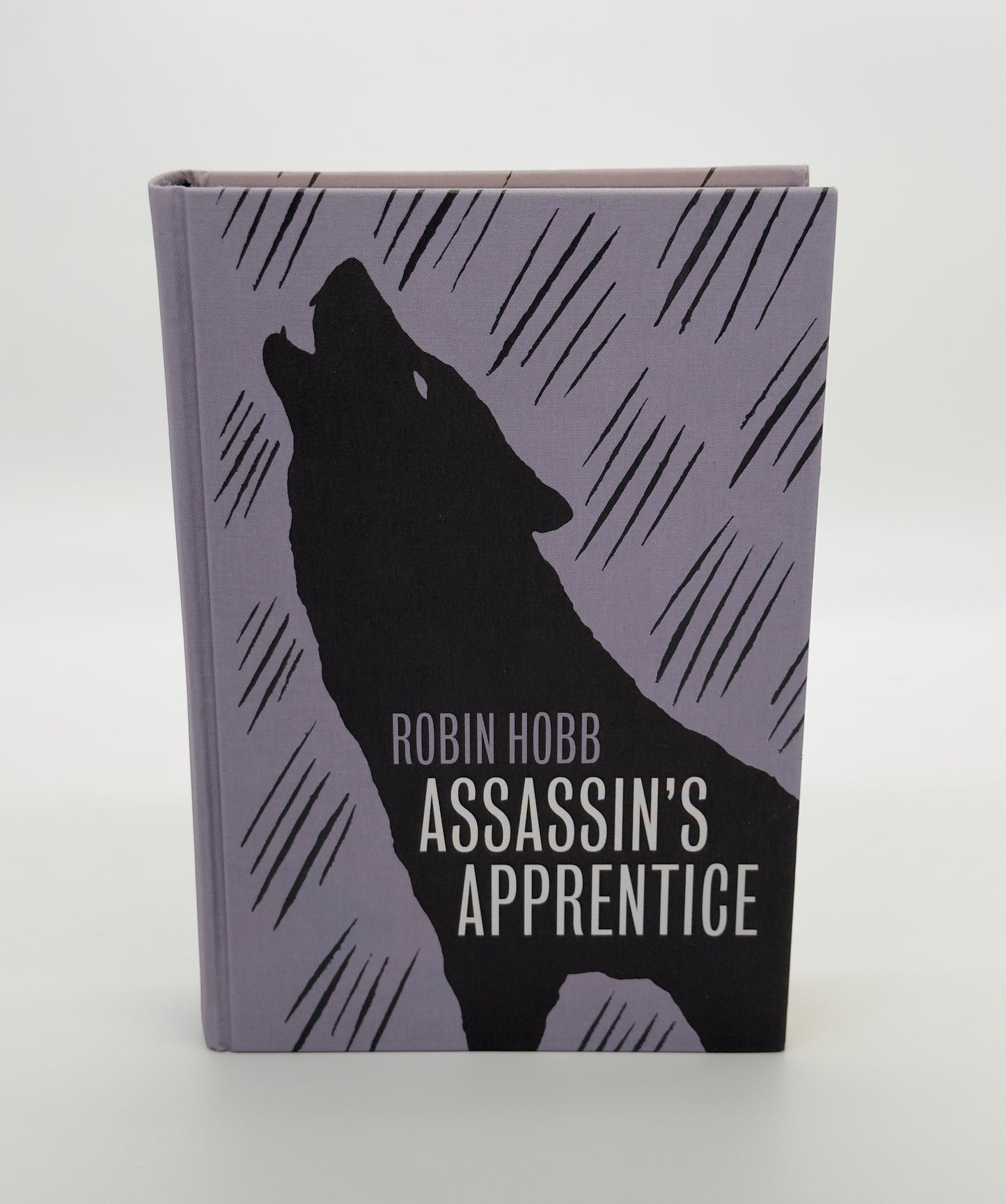 Assassin's Apprentice by Robin Hobb UK